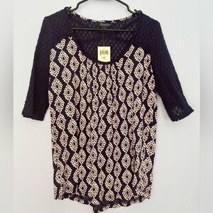 NWT Lucky Brand Mixed Media Top Crochet Detail Navy Blue White Size Medium Boho